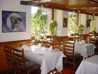 Hotel-Restaurant Koelbl Enkenbach-Alsenborn Екстер'єр фото